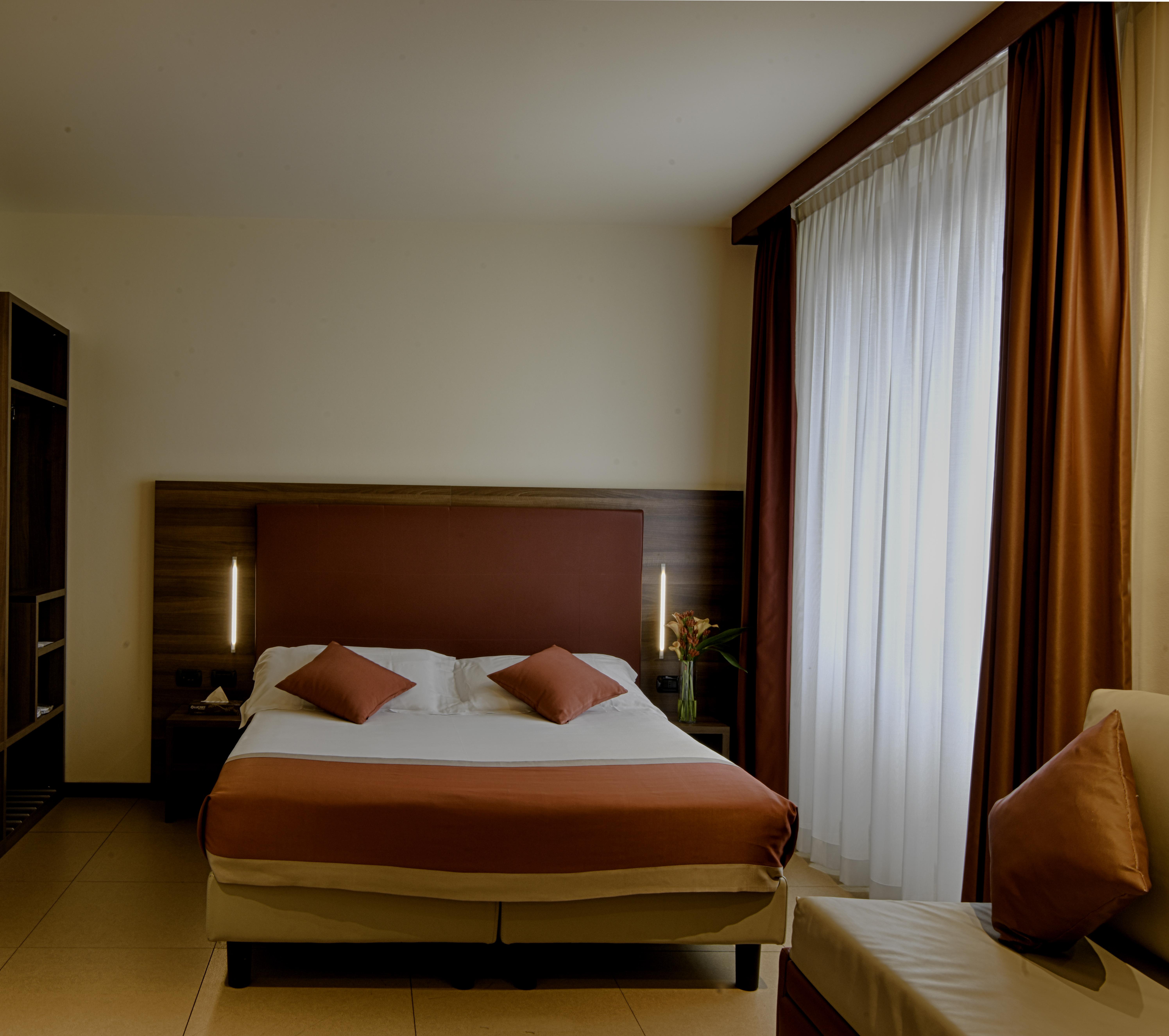 Duomo Hotel & Apartments Milano Ngoại thất bức ảnh