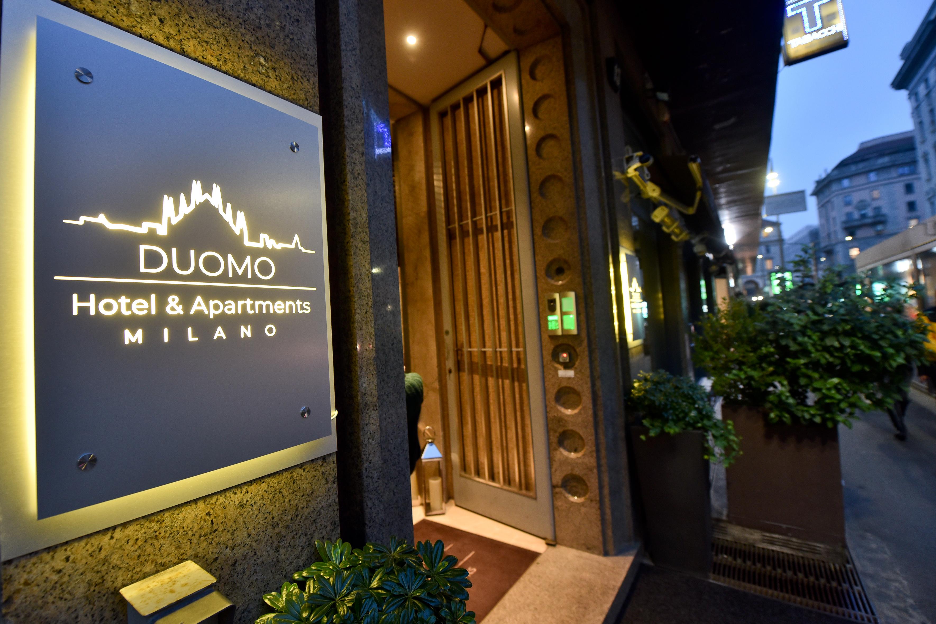 Duomo Hotel & Apartments Milano Ngoại thất bức ảnh